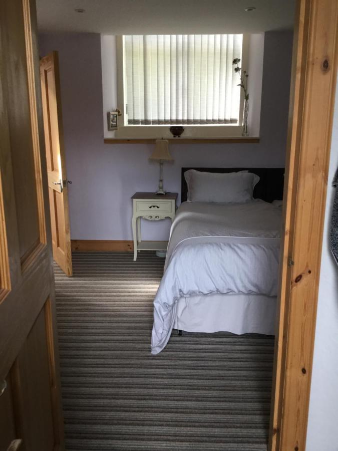 Hotel Auld Skuil Ashkirk Esterno foto